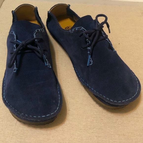Clarks Originals Blue Suede Shoes With Natural Gum Sole . Woman’s Size 91/2 - Picture 3 of 12
